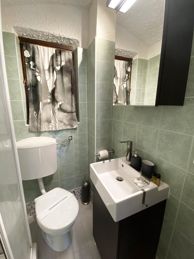 Porta Nuova Attic Room Торино Екстериор снимка
